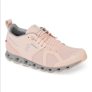 ON Cloud Waterproof Running Shoe Women Shoes Rose Lunar Size 9 US